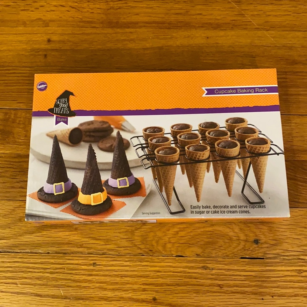 Wilton Cupcake Baking Rack ~ Brand New ~ Never Opened